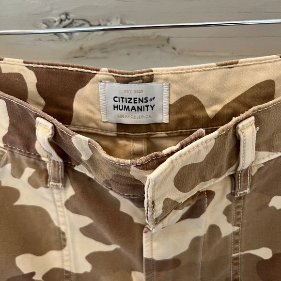 Citizens Of Humanity Marcelle Cargo Pants Sand Camo - Picture 2 of 6
